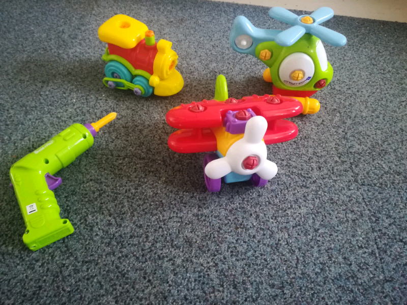animated models build and play